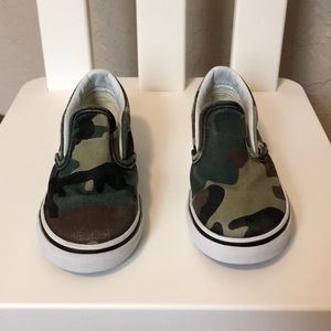 Camo Toddler Vans Size 8
